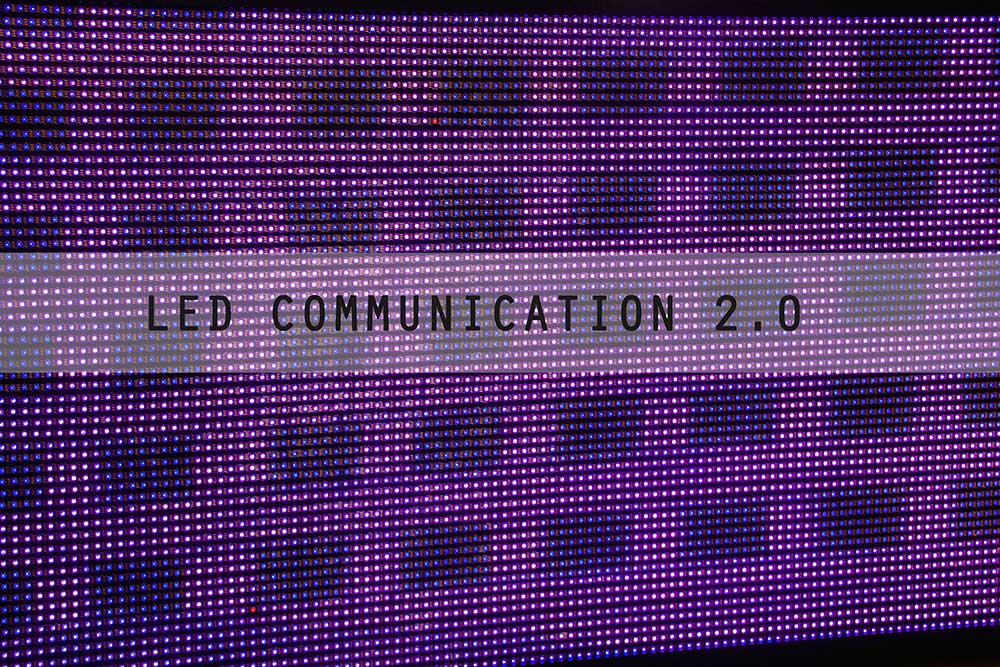 LED COMMUNICATION 2.0